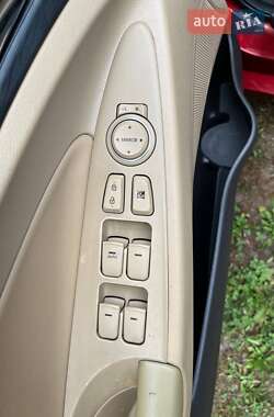 Седан Hyundai Sonata 2012 в Конотопе