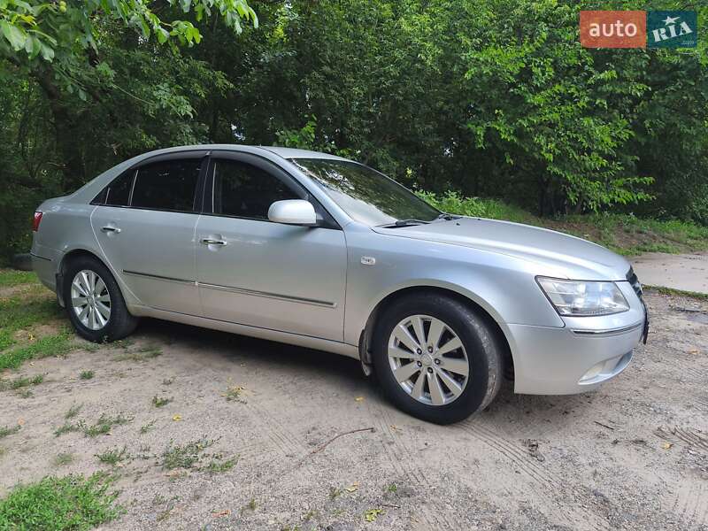 Hyundai Sonata 2008