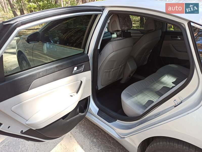 Седан Hyundai Sonata 2015 в Харкові