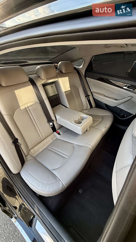 Седан Hyundai Sonata 2016 в Счастливом фото 24 Седан Hyundai Sonata 2016 в Счастливом