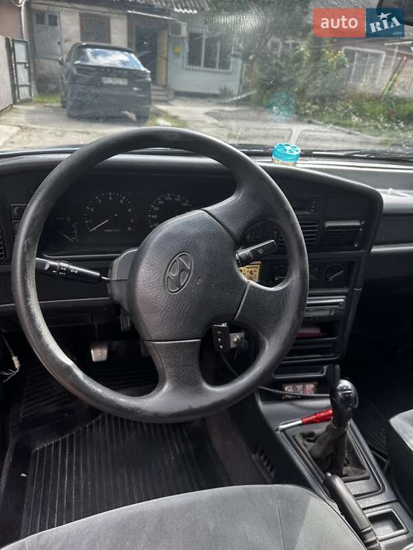 Седан Hyundai Sonata 1993 в Дніпрі