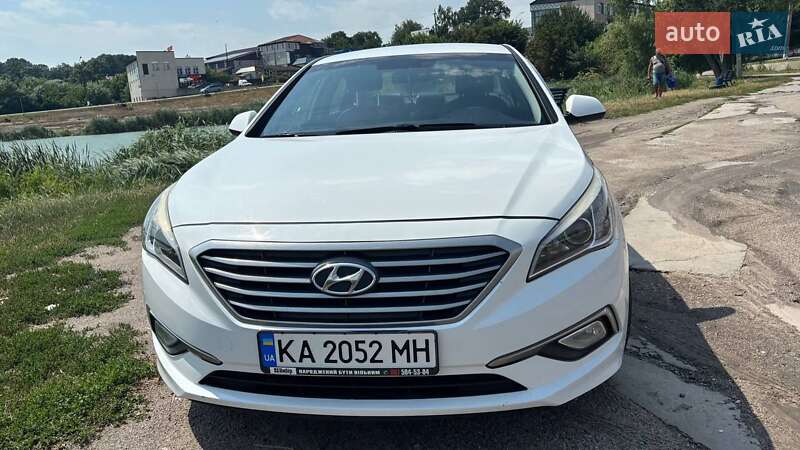 Седан Hyundai Sonata 2016 в Кагарлику