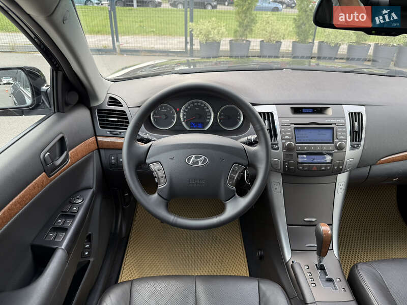 Седан Hyundai Sonata 2008 в Киеве