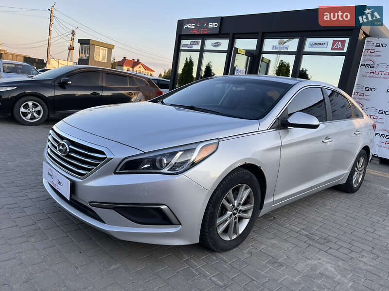 Седан Hyundai Sonata 2015 в Львове