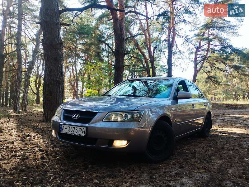 Седан Hyundai Sonata 2005 в Дніпрі