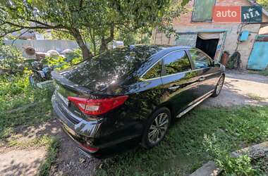Седан Hyundai Sonata 2017 в Киеве