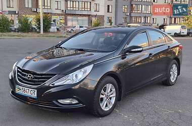 Седан Hyundai Sonata 2010 в 