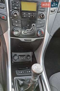 Седан Hyundai Sonata 2010 в 