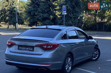 Седан Hyundai Sonata 2015 в 
