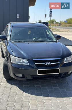 Седан Hyundai Sonata 2007 в Авангарде