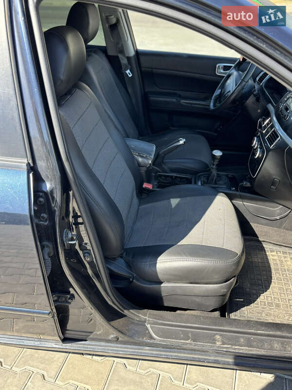 Седан Hyundai Sonata 2007 в Авангарде фото 9 Седан Hyundai Sonata 2007 в Авангарде