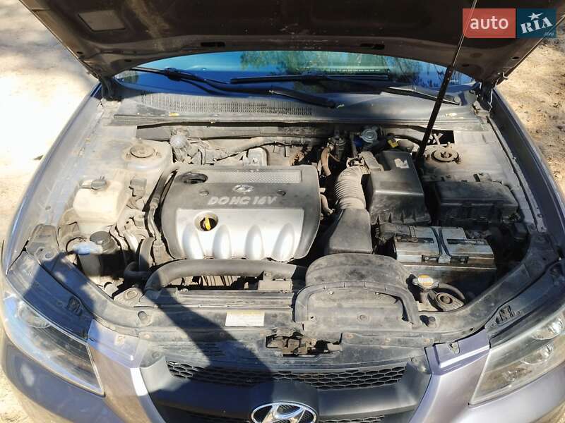 Седан Hyundai Sonata 2005 в Дніпрі