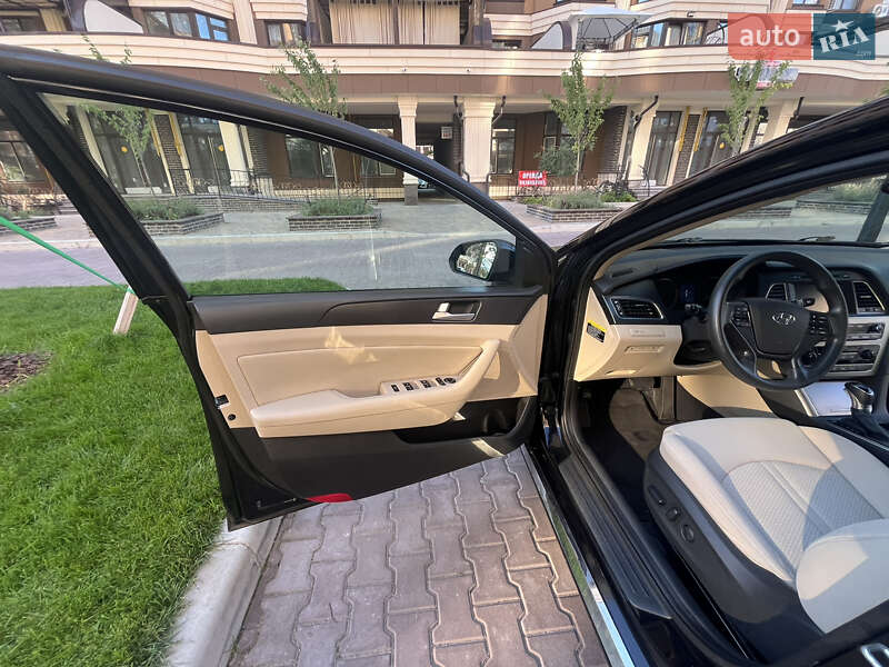 Седан Hyundai Sonata 2016 в Києві
