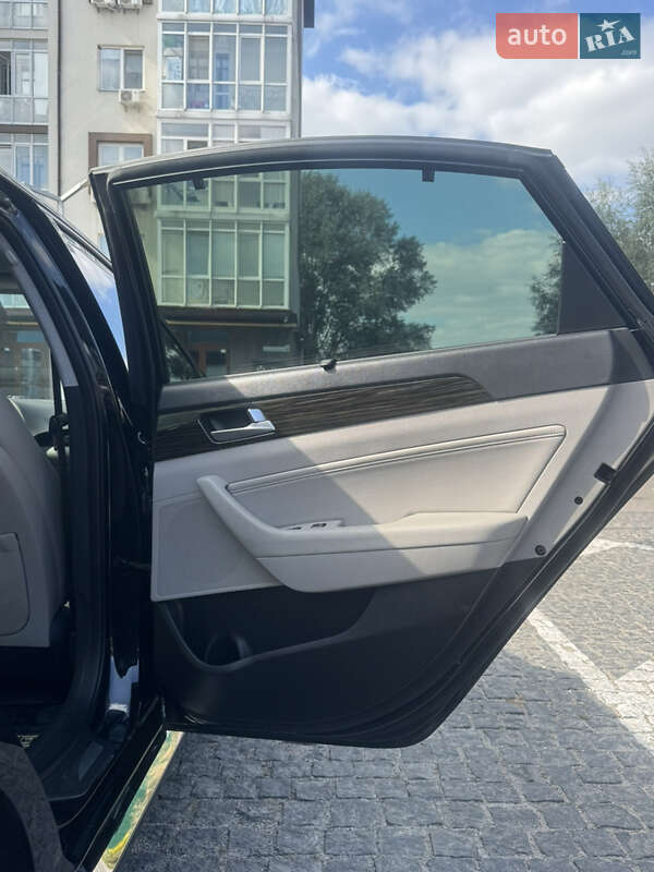 Седан Hyundai Sonata 2015 в Києві