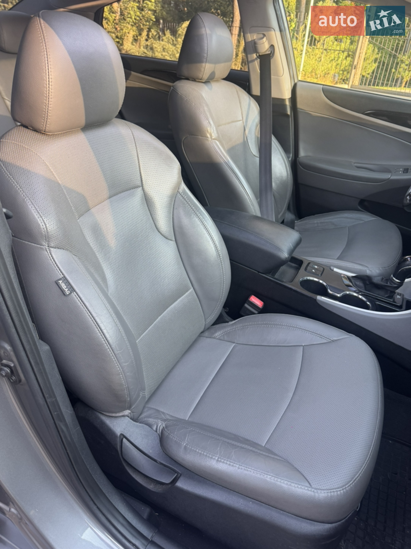 2014 Hyundai Sonata - мініатюра 17
