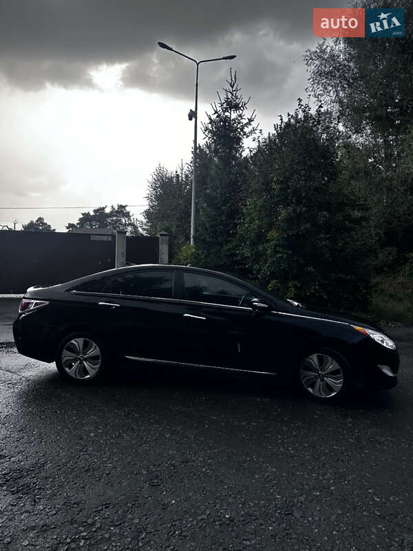 Седан Hyundai Sonata 2013 в Киеве