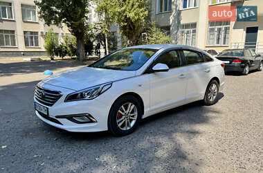 Седан Hyundai Sonata 2016 в Одессе