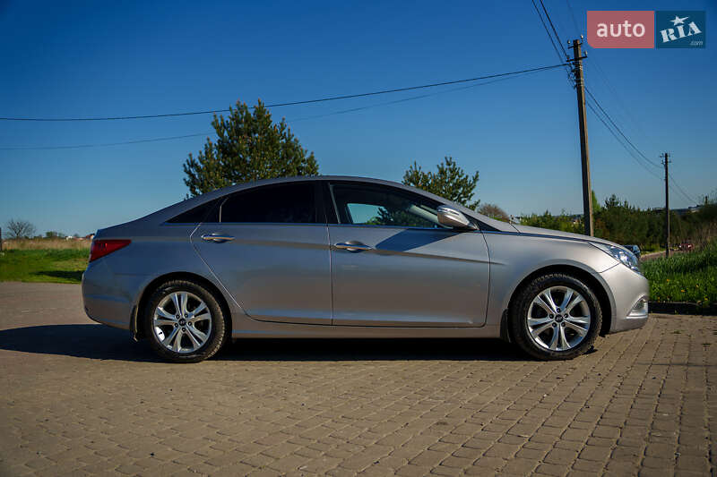 Седан Hyundai Sonata 2012 в Львові