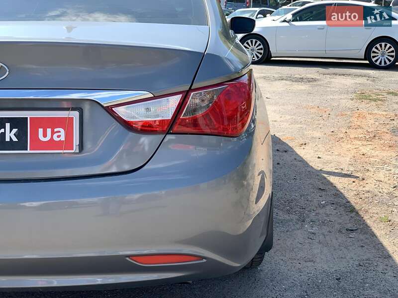 Седан Hyundai Sonata 2011 в Виннице