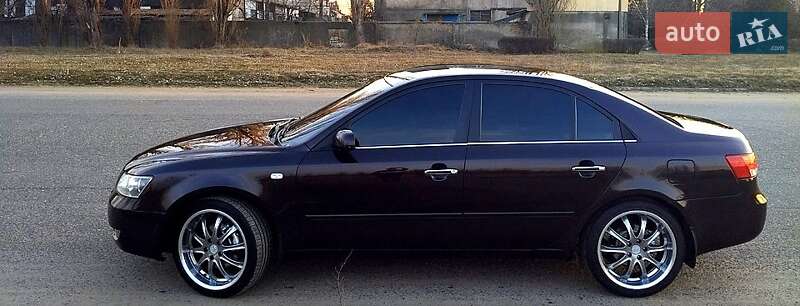 Hyundai Sonata 2006