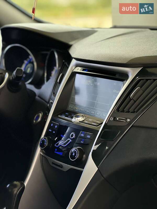 Седан Hyundai Sonata 2011 в Николаеве