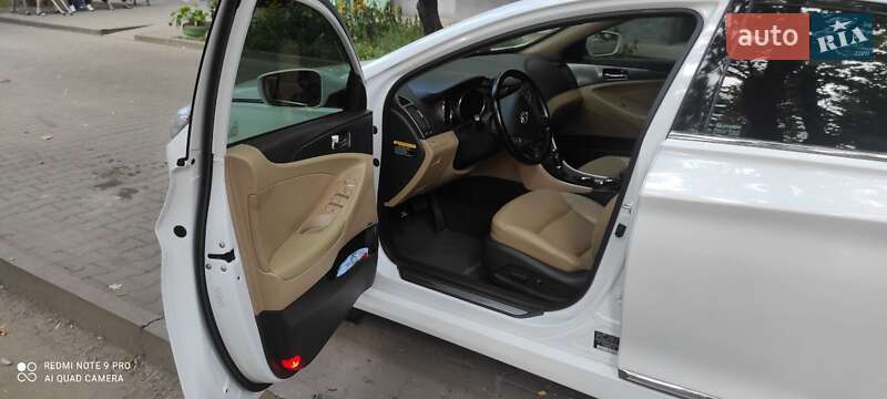 Седан Hyundai Sonata 2014 в Сумах фото 5 Седан Hyundai Sonata 2014 в Сумах