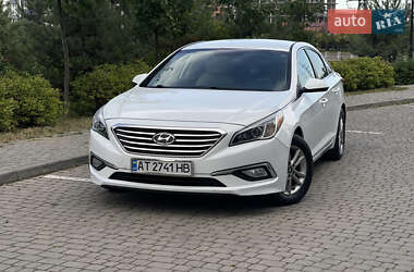 Седан Hyundai Sonata 2016 в Ивано-Франковске