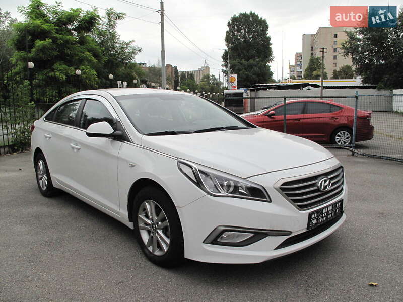Седан Hyundai Sonata 2017 в Киеве