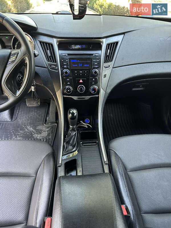 Седан Hyundai Sonata 2014 в Нікополі