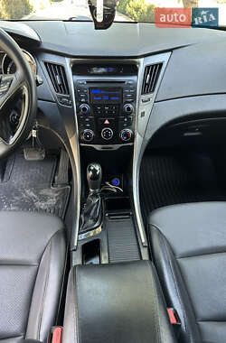 Седан Hyundai Sonata 2014 в 