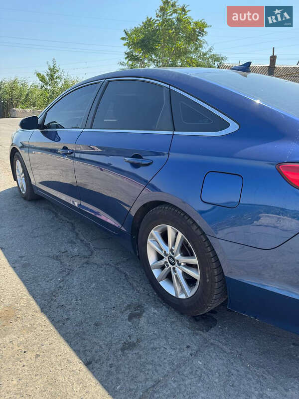 Седан Hyundai Sonata 2015 в Миколаєві