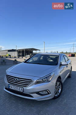 Седан Hyundai Sonata 2015 в Ирпене