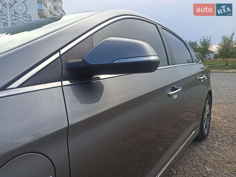 Седан Hyundai Sonata 2017 в Ивано-Франковске