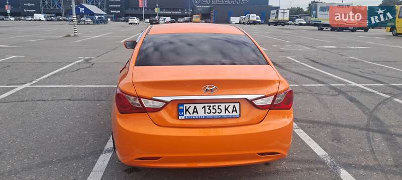 Седан Hyundai Sonata 2014 в Киеве фото 10 Седан Hyundai Sonata 2014 в Киеве