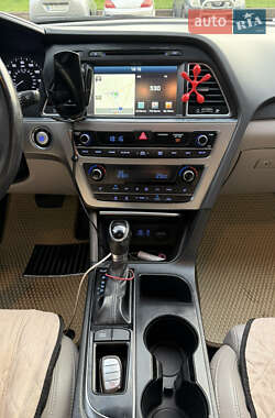 Седан Hyundai Sonata 2014 в 