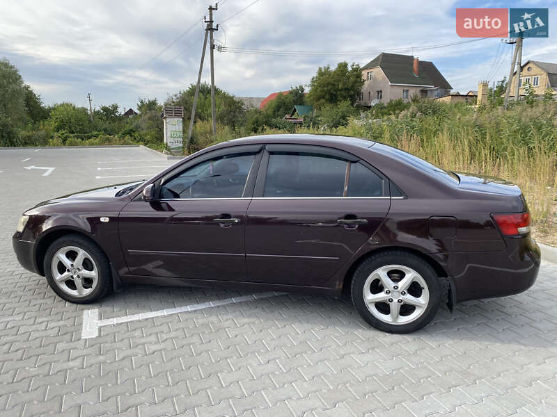 Седан Hyundai Sonata 2006 в Киеве