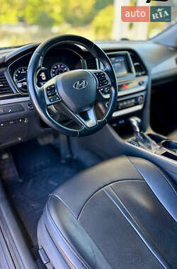 Седан Hyundai Sonata 2017 в 