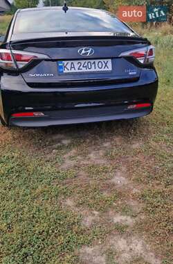 Седан Hyundai Sonata 2015 в 
