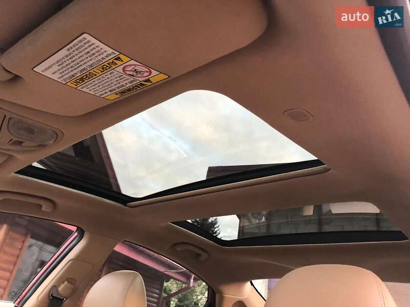 Седан Hyundai Sonata 2012 в Ровно