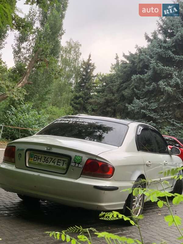 Седан Hyundai Sonata 2003 в Одесі