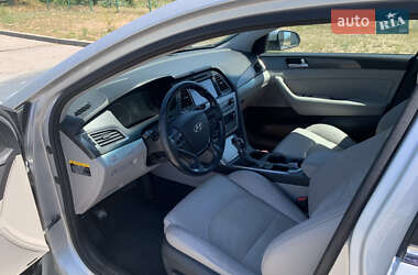 Седан Hyundai Sonata 2014 в 