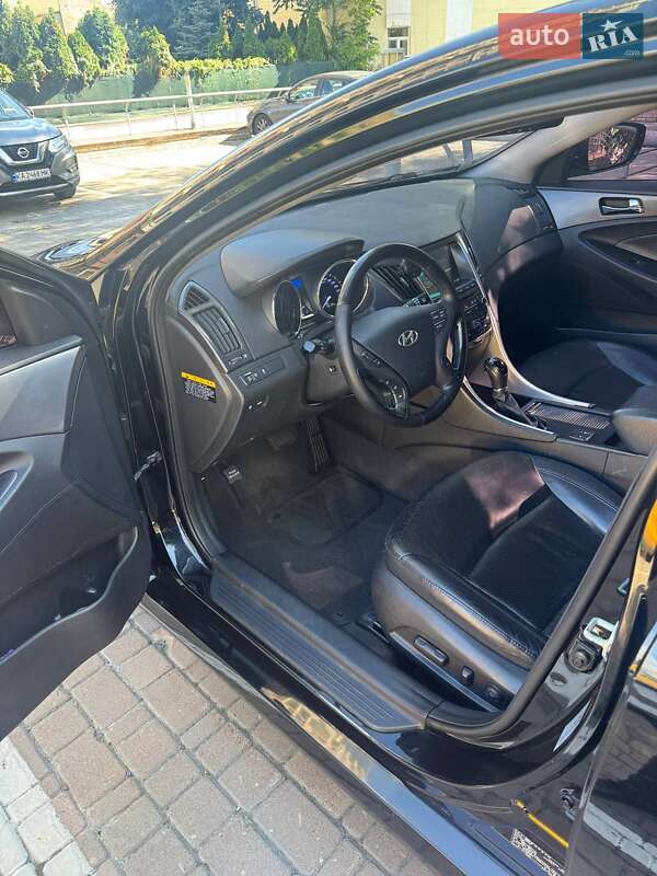 Седан Hyundai Sonata 2013 в Києві