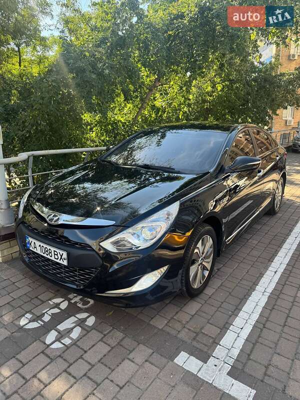 Седан Hyundai Sonata 2013 в Києві