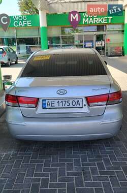 Седан Hyundai Sonata 2008 в Старых Петровцах