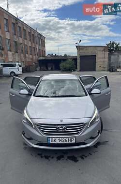 Седан Hyundai Sonata 2016 в 