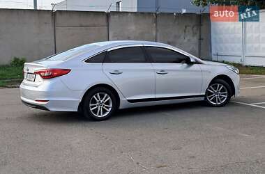 Седан Hyundai Sonata 2014 в 