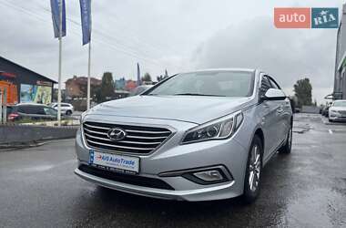 Седан Hyundai Sonata 2017 в Киеве