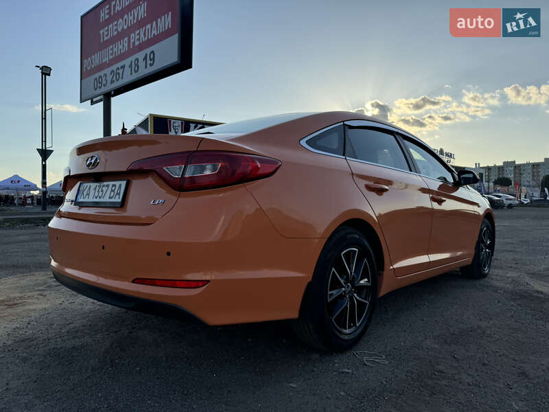 Седан Hyundai Sonata 2016 в Святопетровское