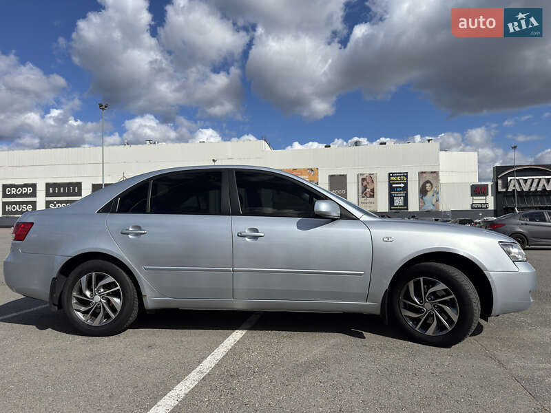 Седан Hyundai Sonata 2007 в Киеве