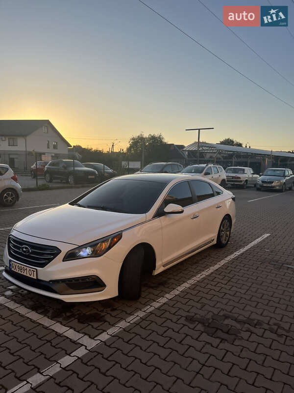 Седан Hyundai Sonata 2014 в Ивано-Франковске